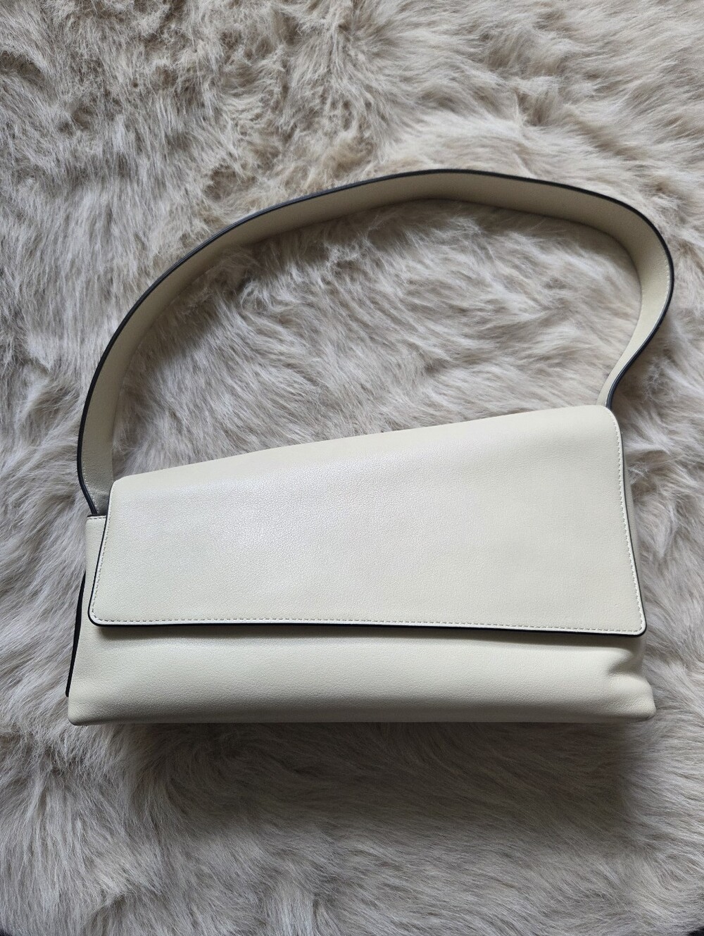 Stuad Sleek Ivory Leather Shoulder Bag with Flap New Out Tag
